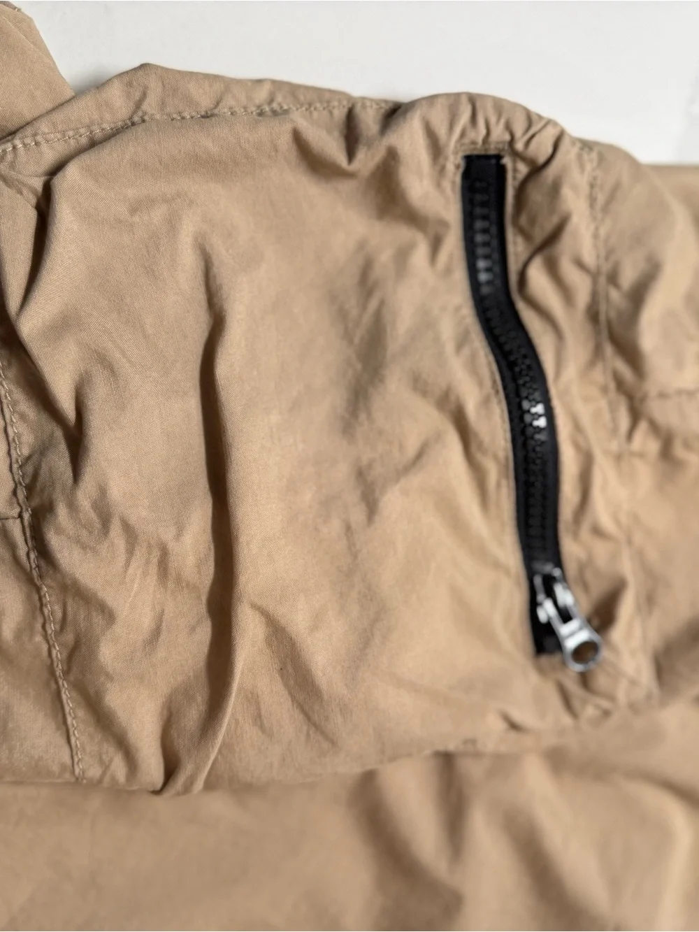 Old Navy Tan Cargo Shorts with Black Zippers
